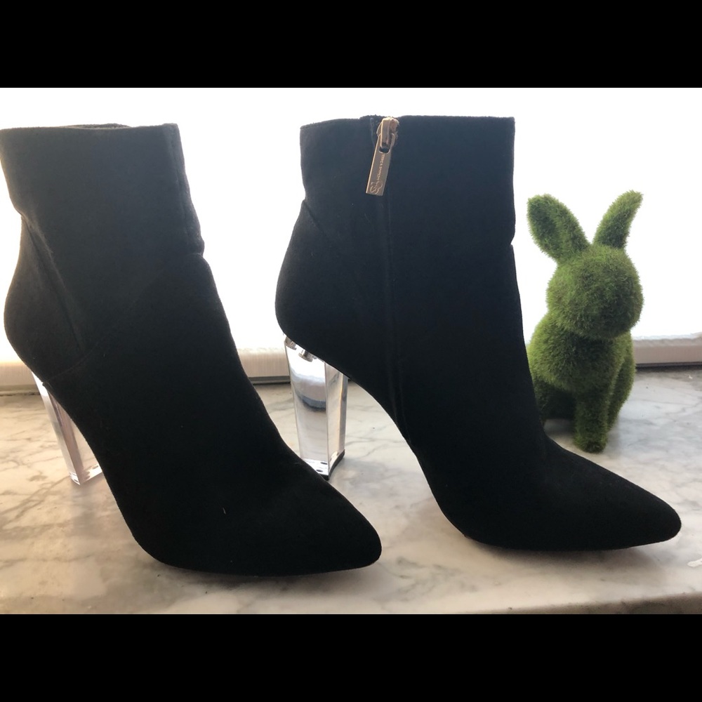 Jessica Simpson black boots